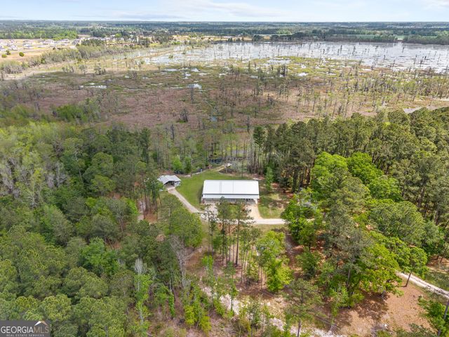 2200 Kennedy Pond Road, Statesboro, GA 30458