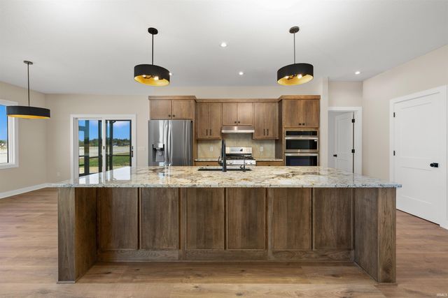12342 Blue Jay Trail, Fort Wayne, IN 46814