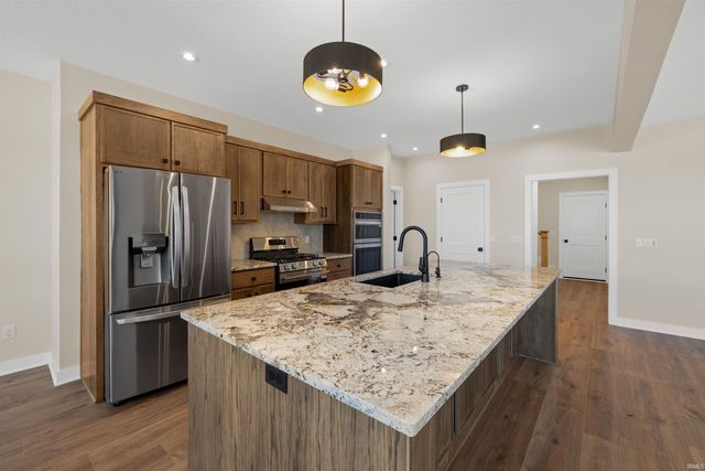 12342 Blue Jay Trail, Fort Wayne, IN 46814
