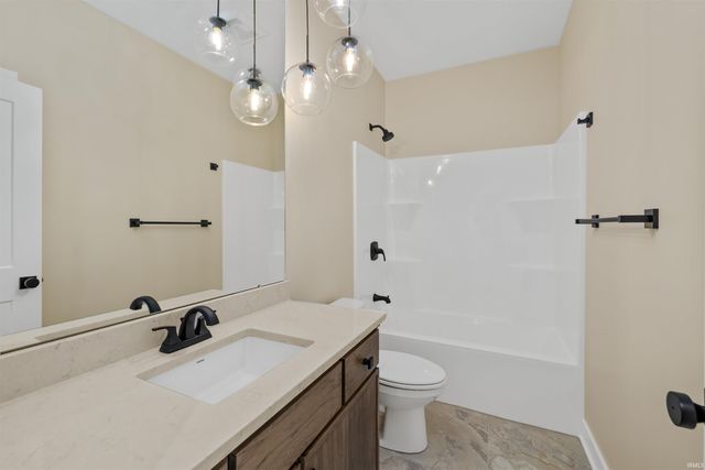 12342 Blue Jay Trail, Fort Wayne, IN 46814