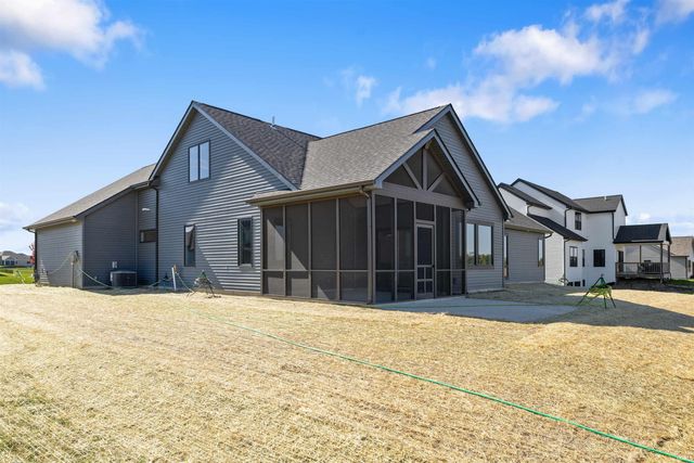 12342 Blue Jay Trail, Fort Wayne, IN 46814