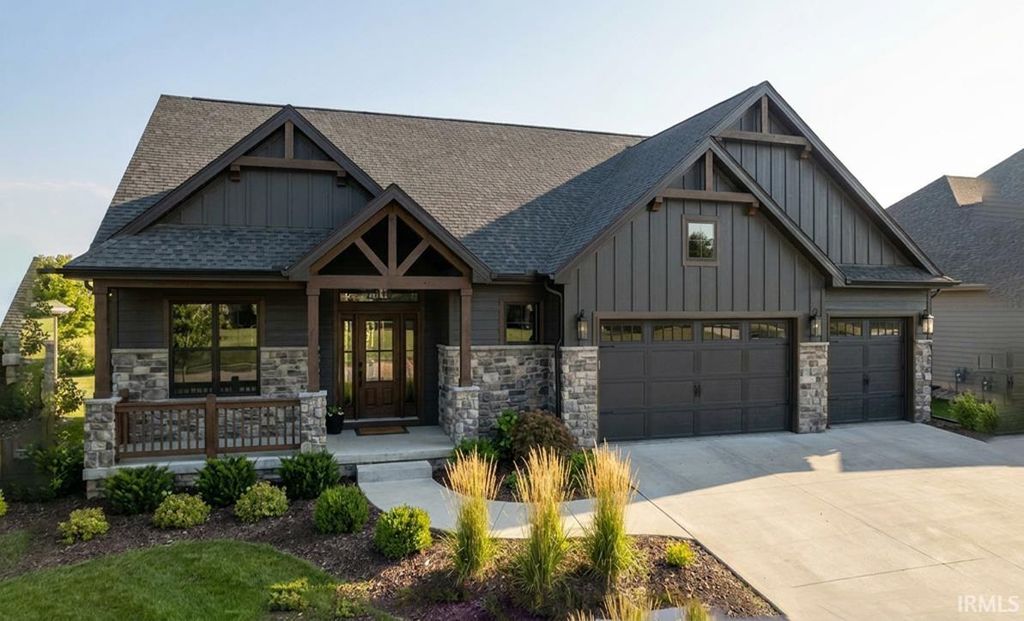 12342 Blue Jay Trail, Fort Wayne, IN 46814
