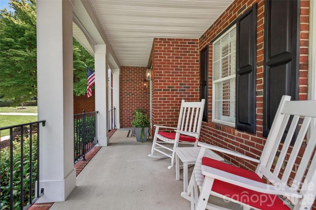 1910 Sycamore Berry Court, Mint Hill, NC 28227