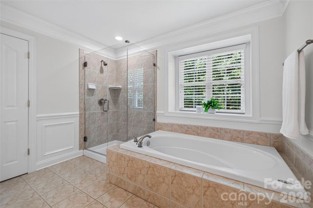 1910 Sycamore Berry Court, Mint Hill, NC 28227