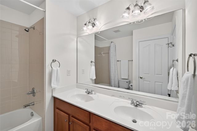 1910 Sycamore Berry Court, Mint Hill, NC 28227