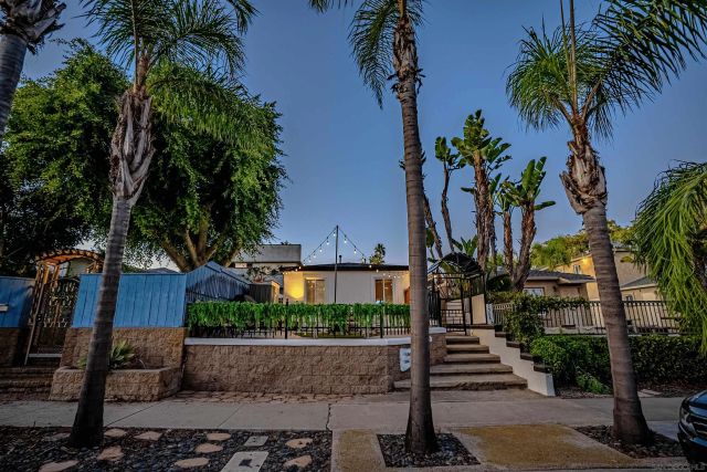 1566 Reed Ave, San Diego, CA 92109