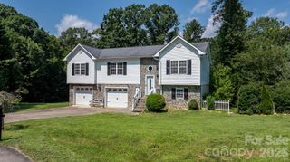 4400 Willowood Drive, Morganton, NC 28655