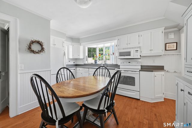 10 Lawncrest Road, Danbury, CT 06810