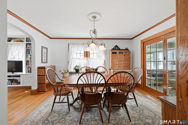 10 Lawncrest Road, Danbury, CT 06810