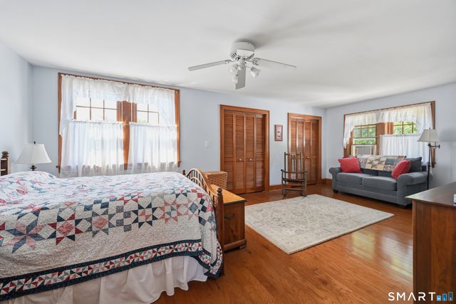 10 Lawncrest Road, Danbury, CT 06810