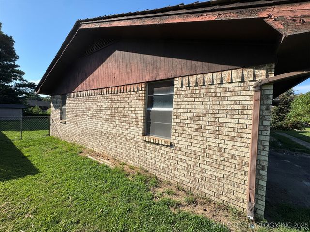 2705 Brookside Circle, Mcalester, OK 74501