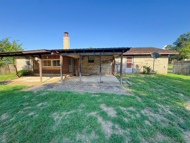 2705 Brookside Circle, Mcalester, OK 74501