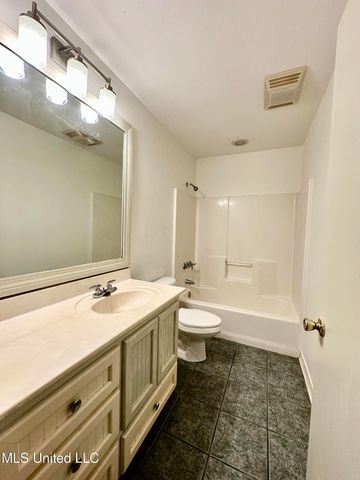 1009 Herlihy Street, Waveland, MS 39576