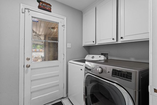 15306 Corona Del Mar Drive, Houston, TX 77083