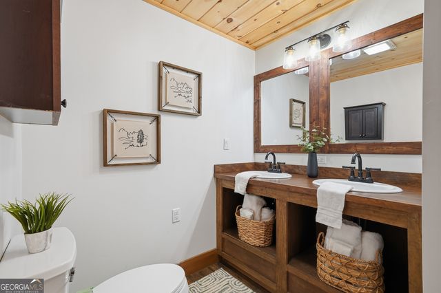 199 Highland Circle, Blue Ridge, GA 30513