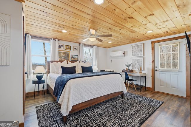 199 Highland Circle, Blue Ridge, GA 30513