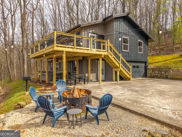 199 Highland Circle, Blue Ridge, GA 30513