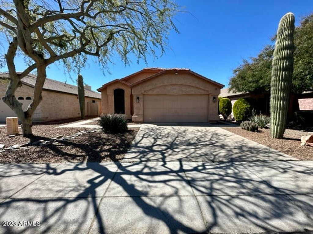 4355 E GATEWOOD Road, Phoenix, AZ 85050