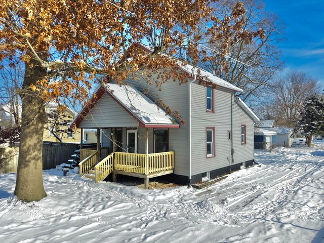 206 Ohio Street, La Porte, IN 46350