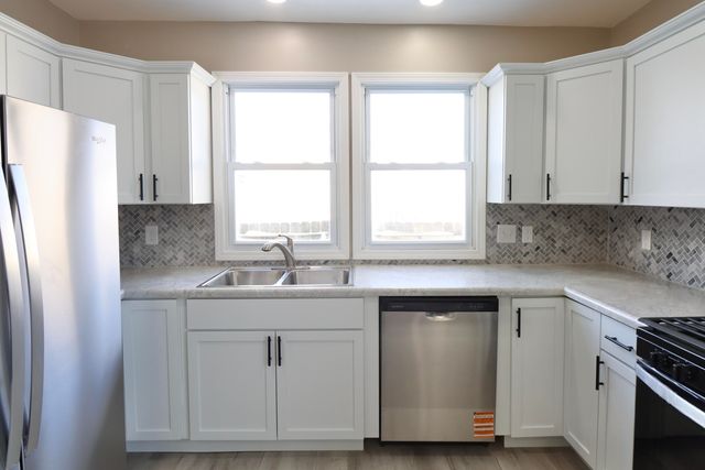 206 Ohio Street, La Porte, IN 46350