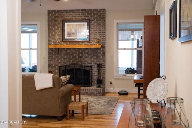 50 Hickory Trail, Norris, TN 37828