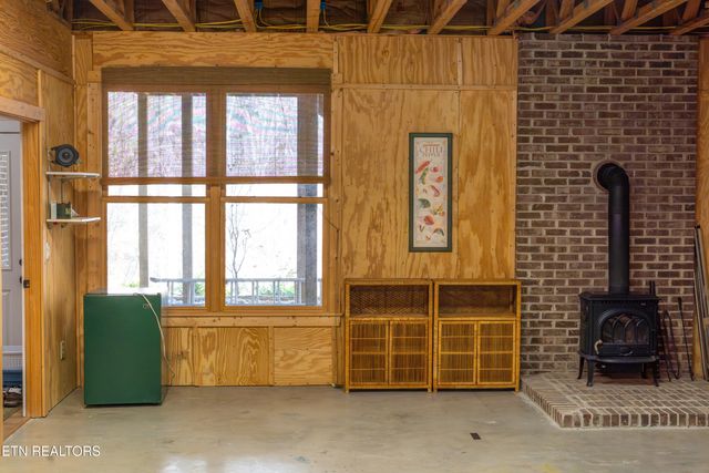 50 Hickory Trail, Norris, TN 37828