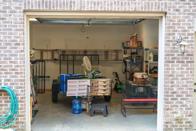 50 Hickory Trail, Norris, TN 37828