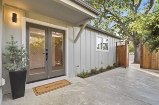 715 Roosevelt Avenue, Redwood City, CA 94061