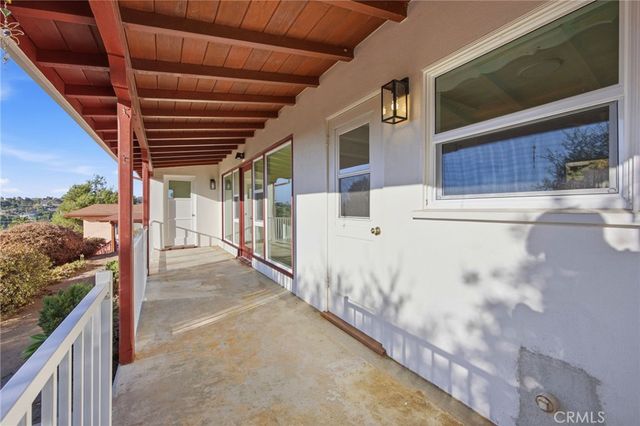 644 Hillside Terrace, Vista, CA 92084