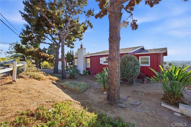 644 Hillside Terrace, Vista, CA 92084