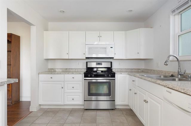 5603 80TH STREET N 516, St Petersburg, FL 33709