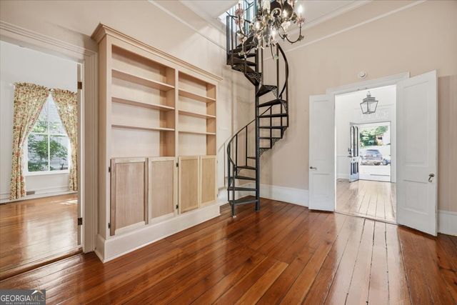 1019 Bond Street, Macon, GA 31201