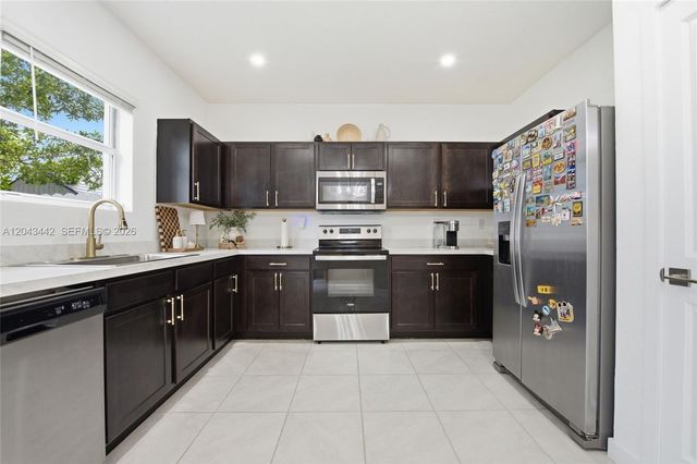 1774 SE 9th Avenue 1774, Homestead, FL 33034