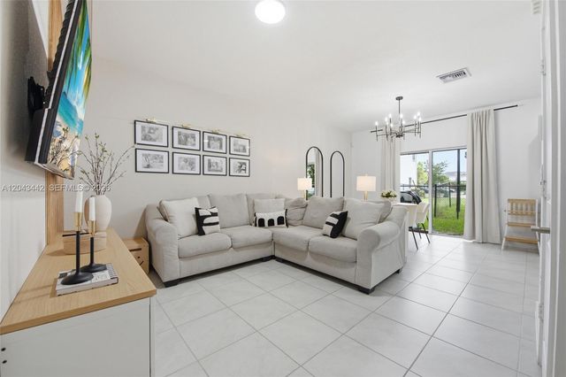 1774 SE 9th Avenue 1774, Homestead, FL 33034