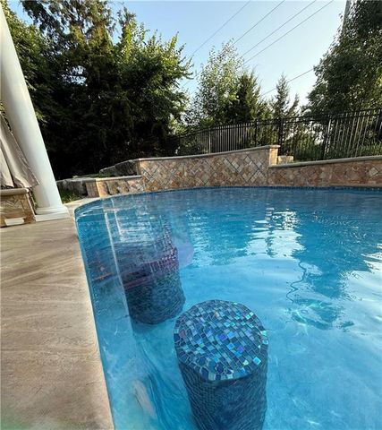 5418 W 161st Terrace, Overland Park, KS 66085