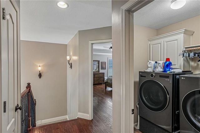 5418 W 161st Terrace, Overland Park, KS 66085