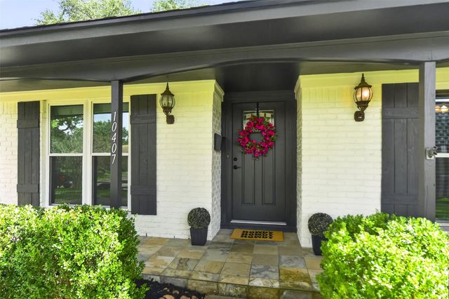 10407 Winding Trail Road, La Porte, TX 77571