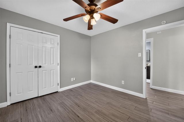 10407 Winding Trail Road, La Porte, TX 77571