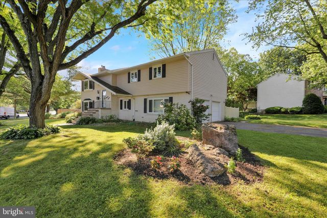 97 WELLINGTON BLVD, Reading, PA 19610