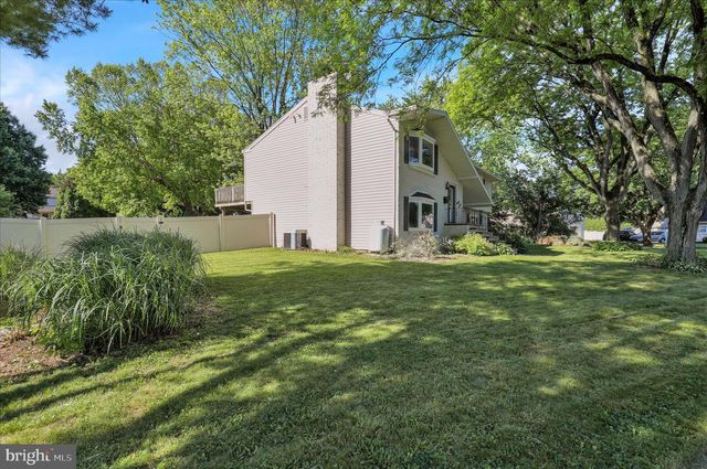 97 WELLINGTON BLVD, Reading, PA 19610