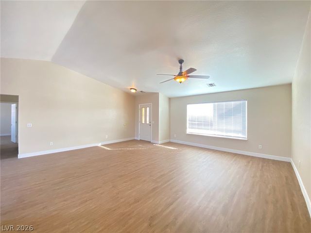 2950 East Deerskin Street, Pahrump, NV 89048