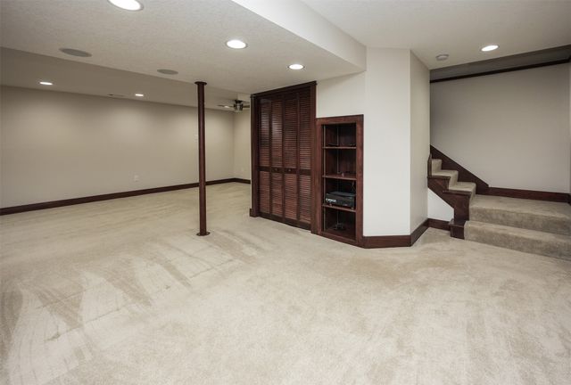 4284 Tamara Lane, West Des Moines, IA 50265