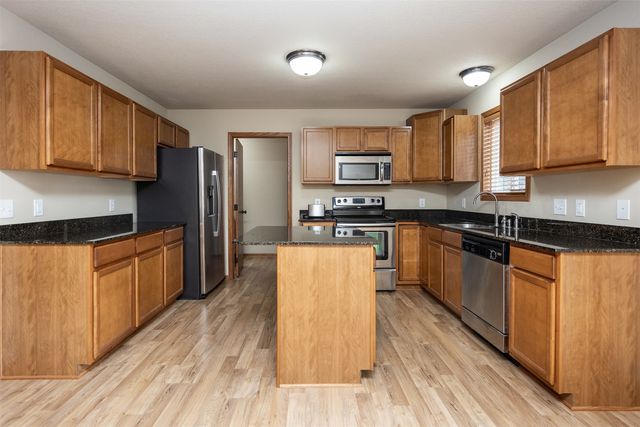 4284 Tamara Lane, West Des Moines, IA 50265