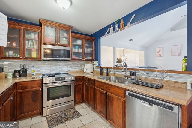 3875 Waldrop Hills Drive, Decatur, GA 30034