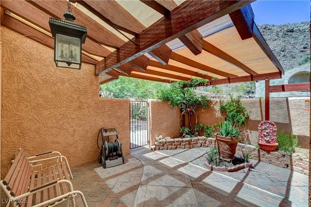 845 Robinson Lane, Boulder City, NV 89005