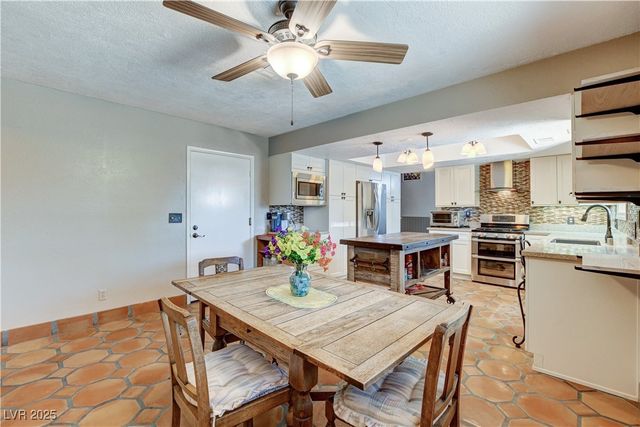 845 Robinson Lane, Boulder City, NV 89005