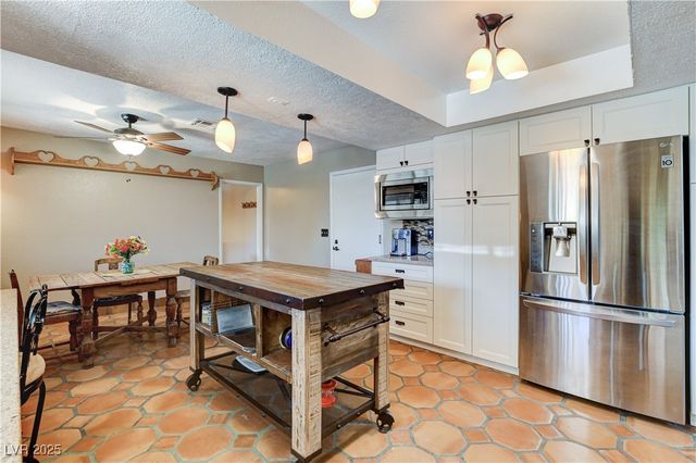 845 Robinson Lane, Boulder City, NV 89005