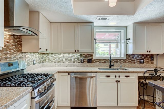 845 Robinson Lane, Boulder City, NV 89005