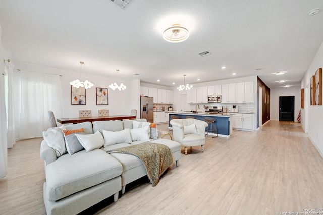 32231 Escarole Bend, Bulverde, TX 78163