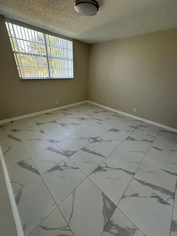 9949 Sandalfoot Boulevard 536, Boca Raton, FL 33428